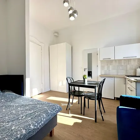 Przy Plazy Z Parkingiem Ii Apartmán *